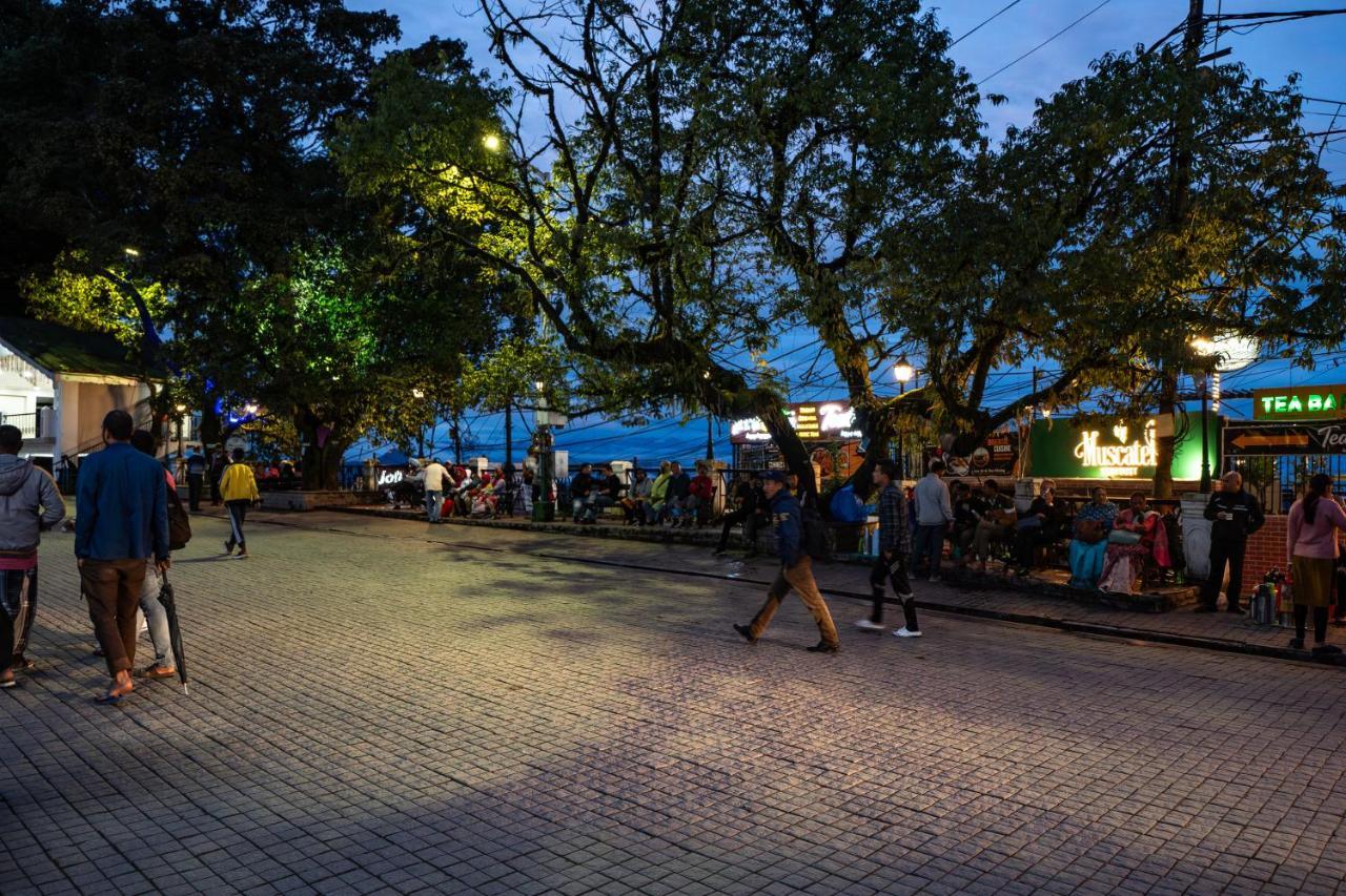 Muscatel Stardust - Chowrasta Mall Road Darjeeling  Exterior photo