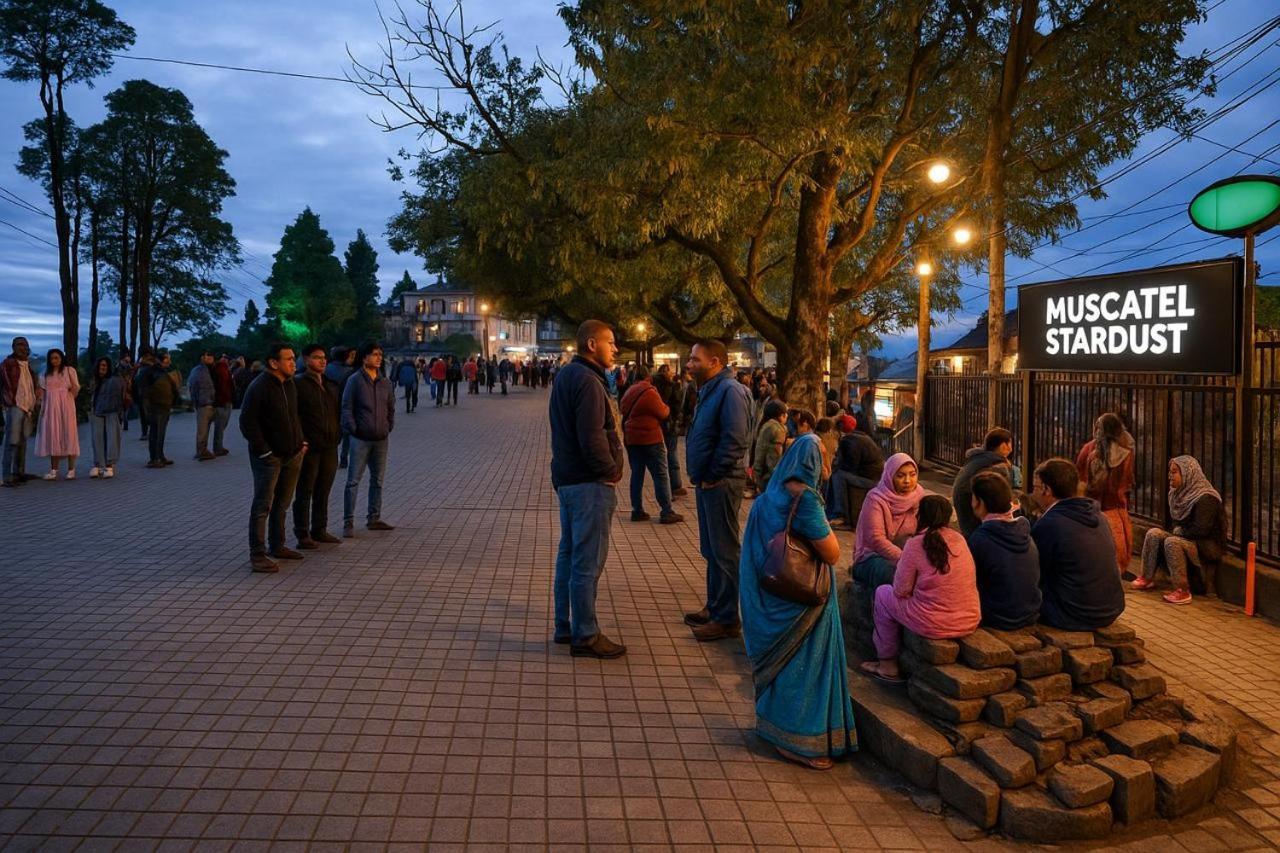 Muscatel Stardust - Chowrasta Mall Road Darjeeling  Exterior photo